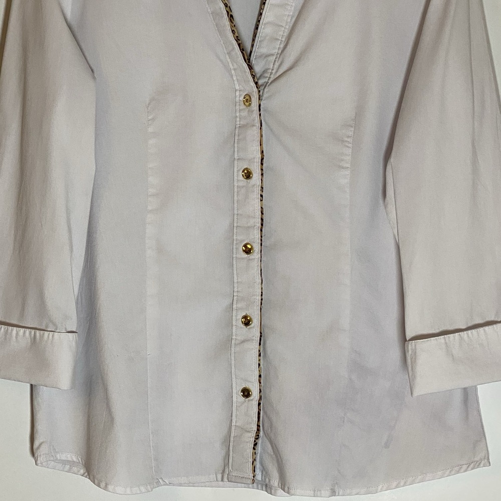New Direction Top Womens Large White Leopard Trim Button Down Cuff Shirt Classic - Picture 3 of 16